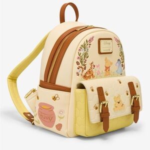 Disney Winnie the Pooh and friends Loungefly hard tag new with tags backpack